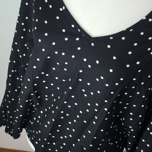 NWT Roxy black & white polka dot crop top small - Picture 2 of 10